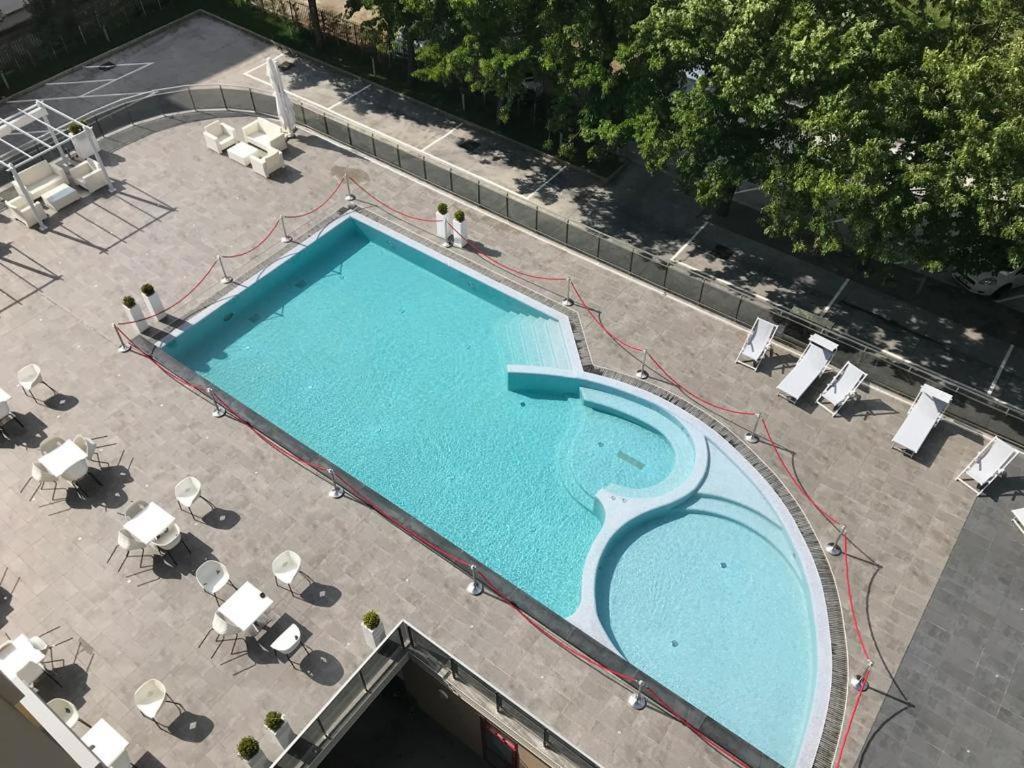 רנדה Domus Grand Hotel מראה חיצוני תמונה