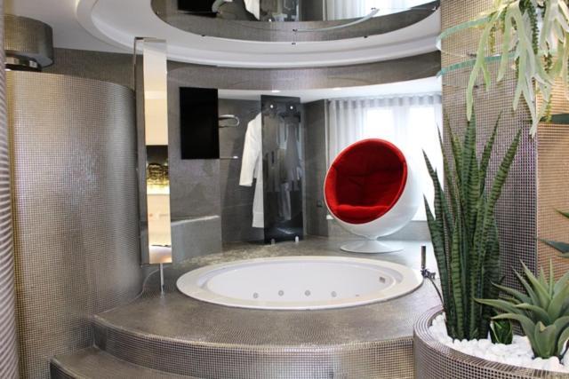 רנדה Domus Grand Hotel מראה חיצוני תמונה